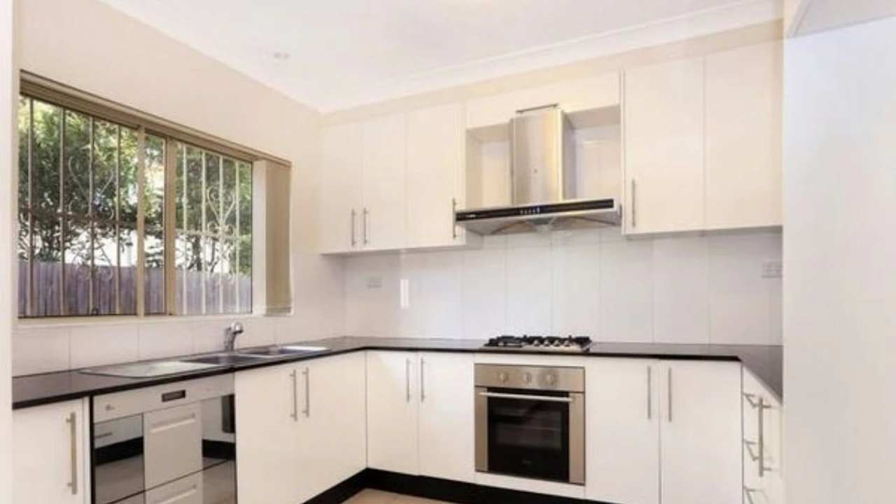 Furnished room with ensuite in a share house