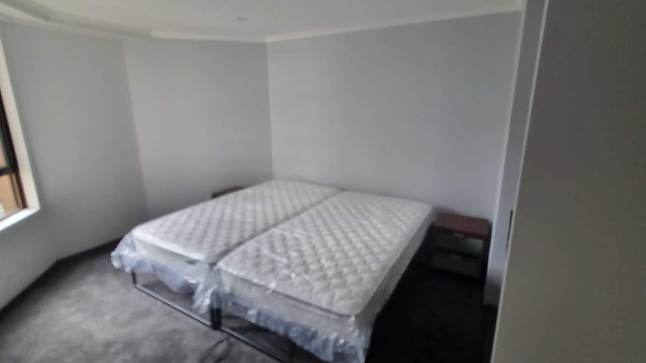 Whole property with 2 rooms for rent