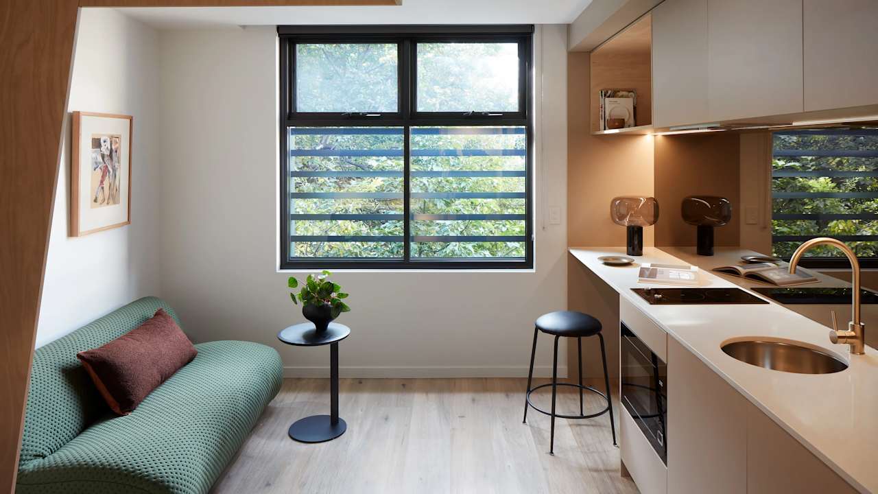 Furnished room studio flat for rent
