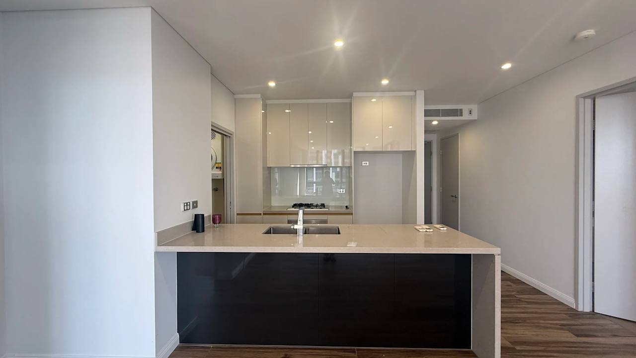 Whole property with 2 rooms for rent