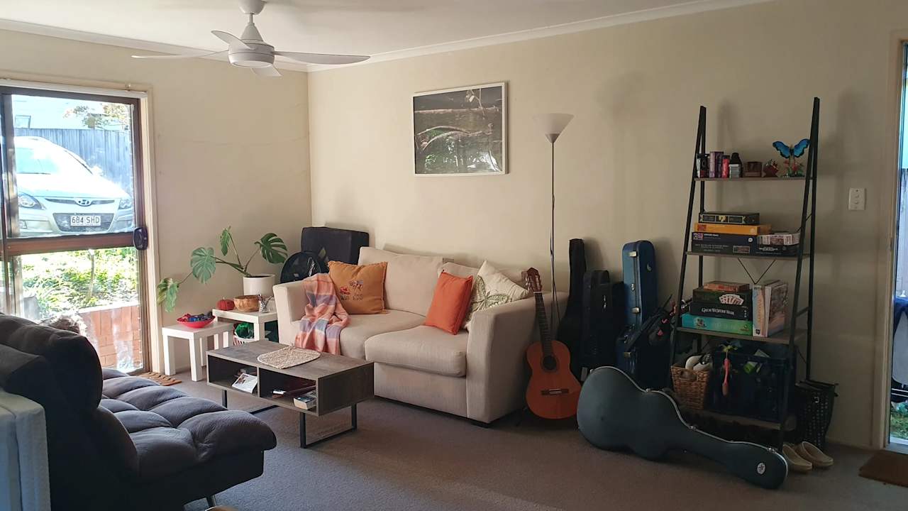 Unfurnished room in a share house