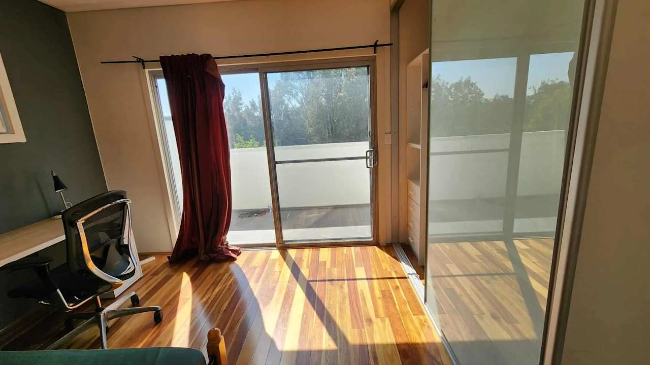 Furnished room with own bathroom