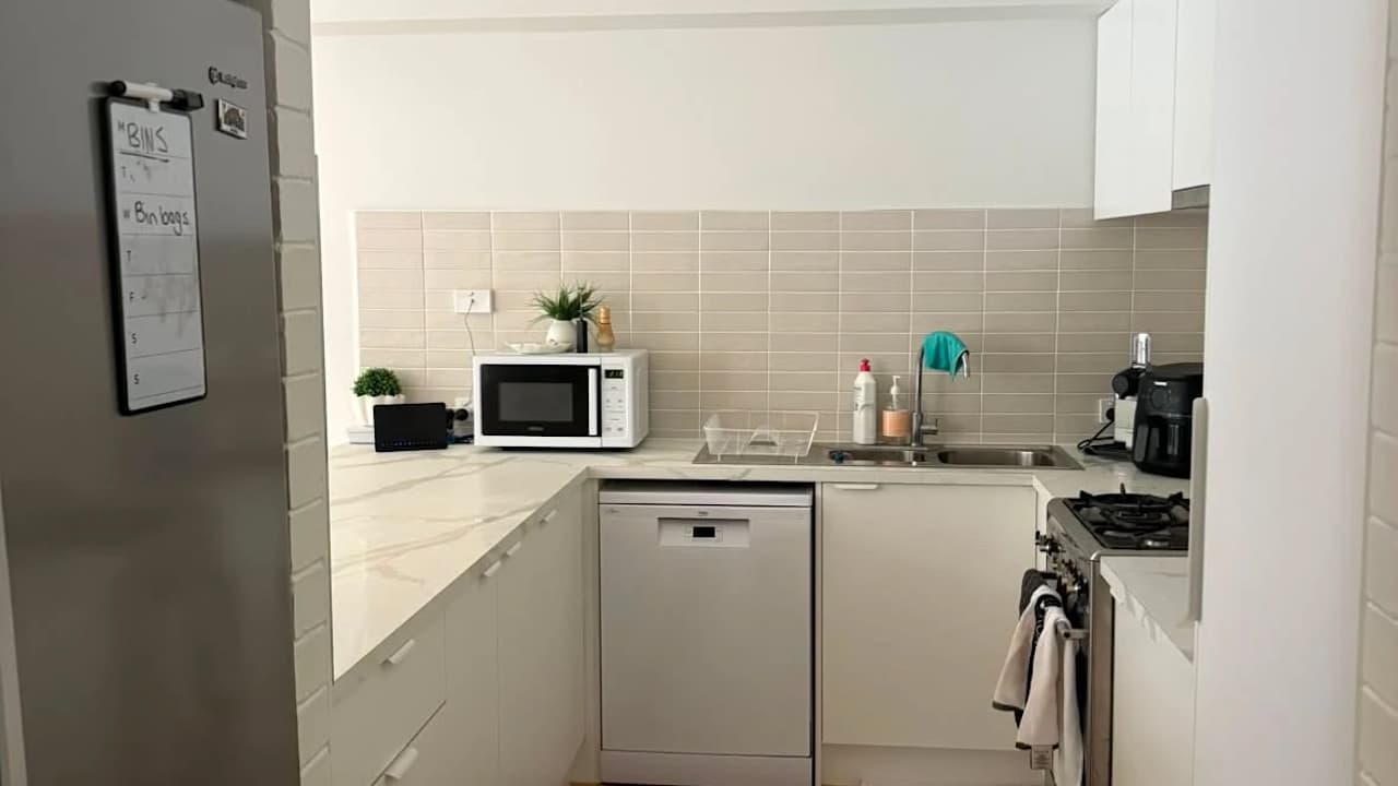 Unfurnished room in a share house