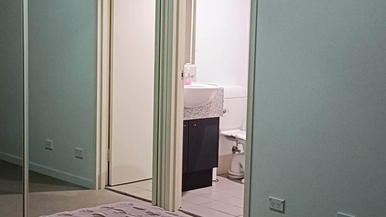 Room with ensuite in a flatshare