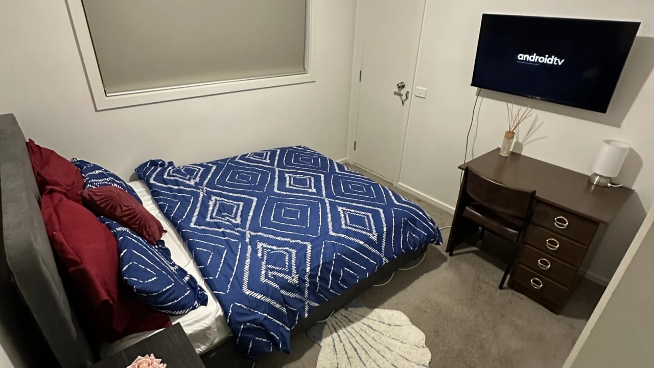 Furnished room with own bathroom