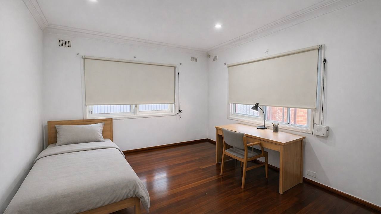 Furnished room in a share house