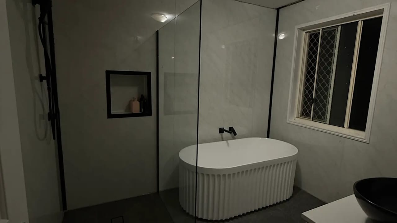 Unfurnished room in a share house