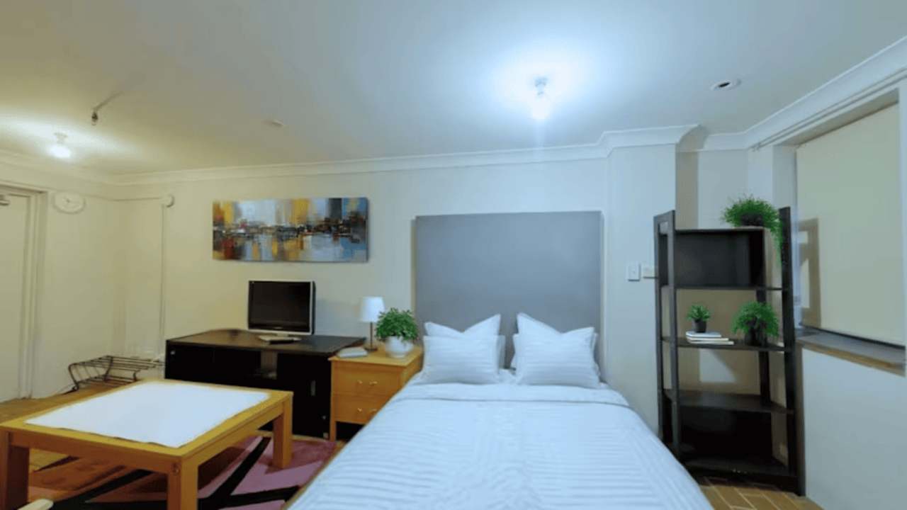 Furnished room studio flat for rent