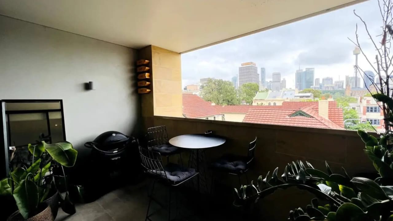 Furnished room with own bathroom