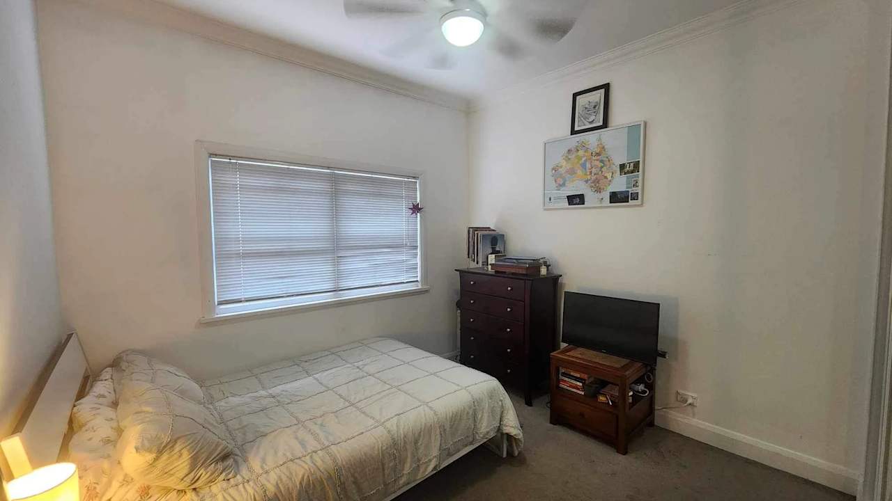 Unfurnished room in a share house