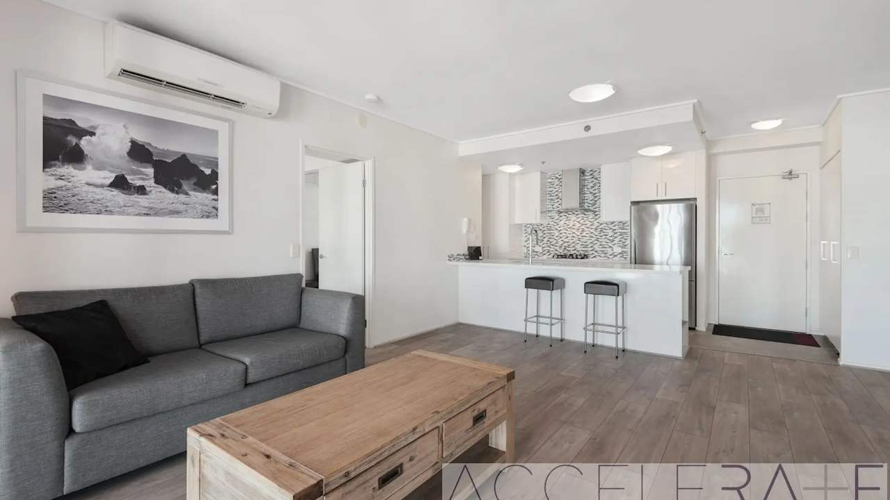 Furnished room with own bathroom