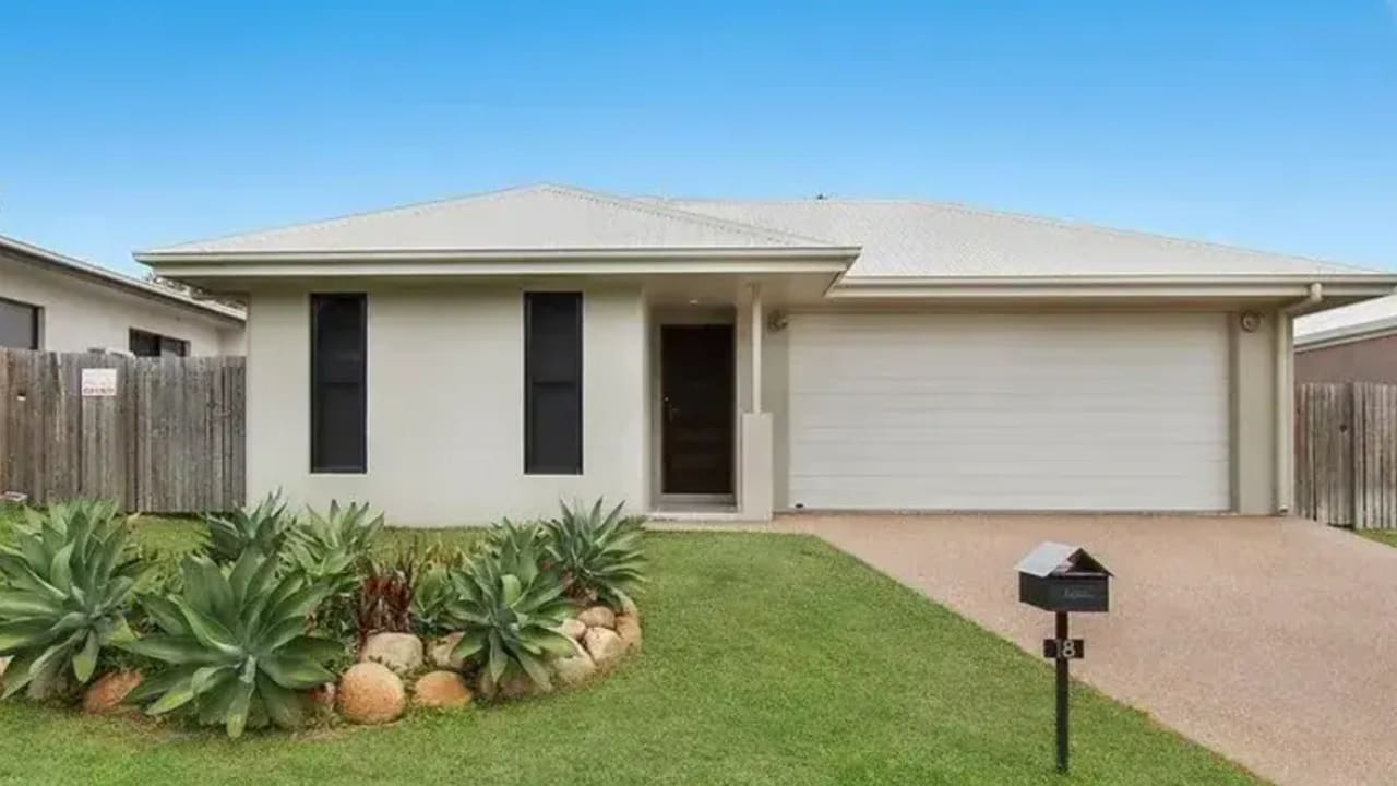 Unfurnished room in a share house