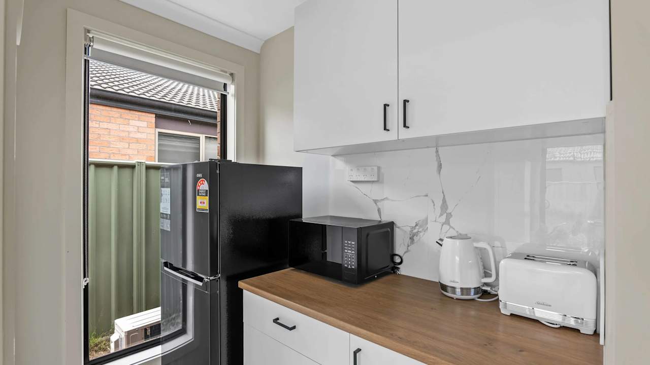 Furnished room with own bathroom