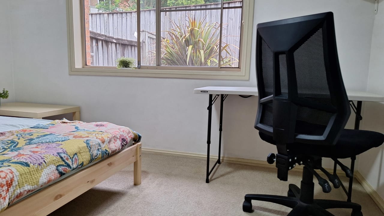 Furnished room in a share house