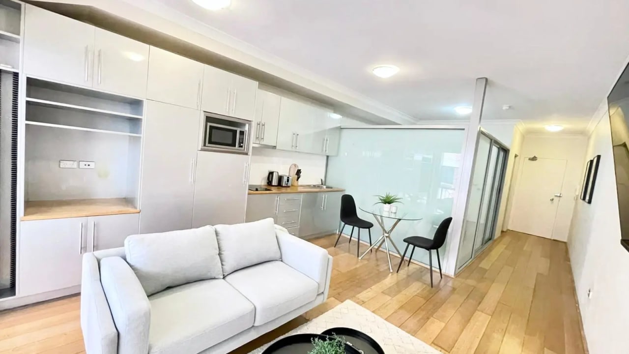 Room studio flat for rent