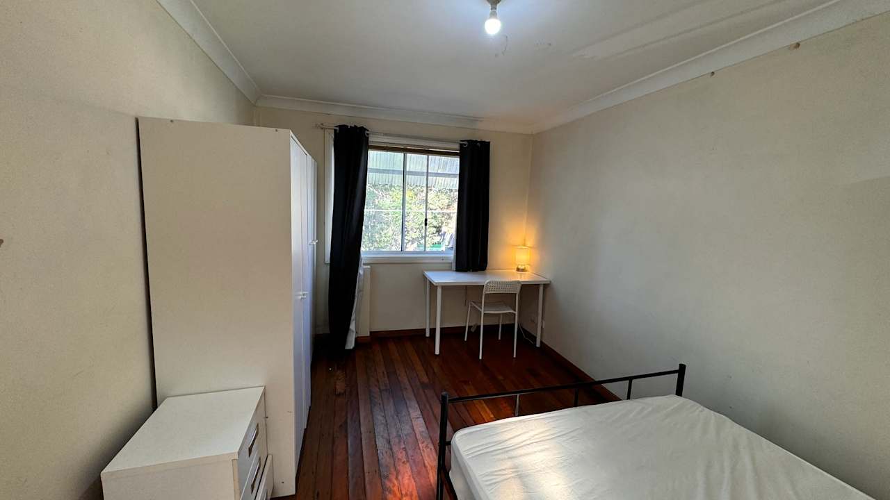 Whole property with 4 rooms for rent