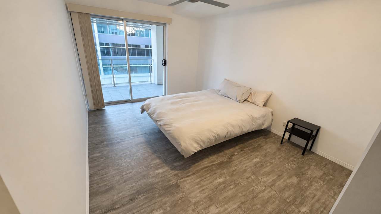 Furnished room with own bathroom