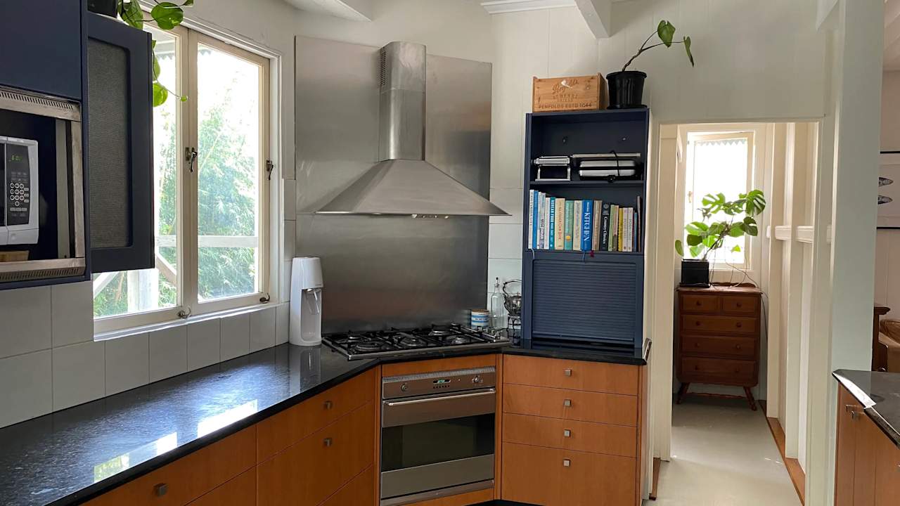 Whole property with 2 rooms for rent