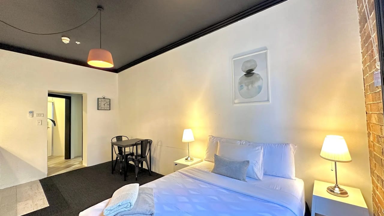 Furnished room with own bathroom