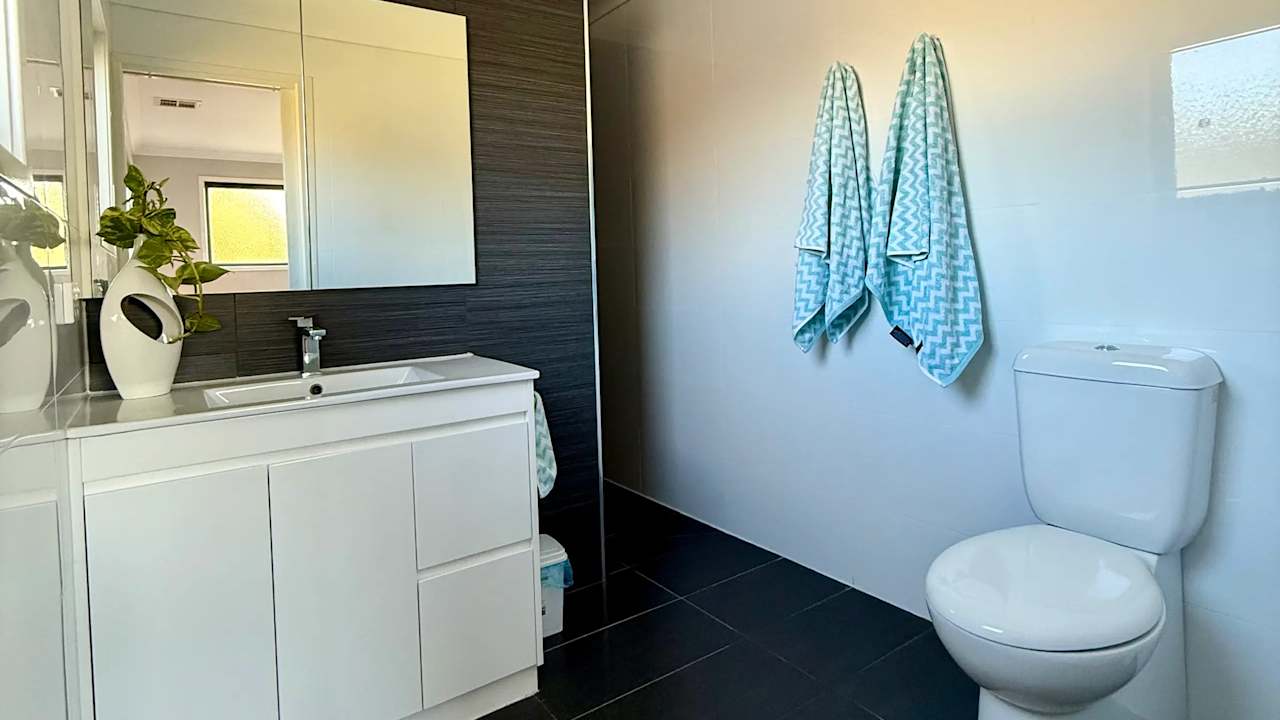 Furnished room with own bathroom