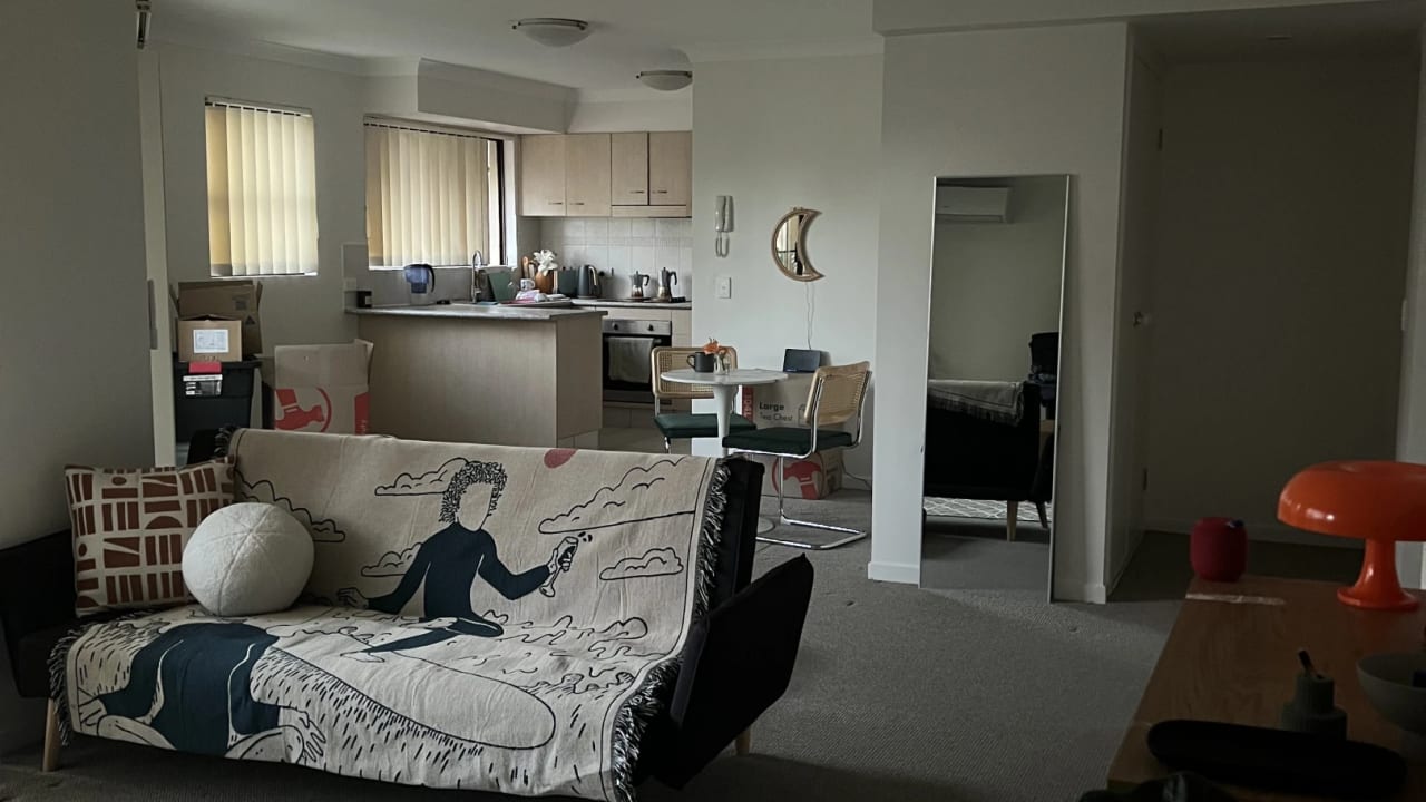 Furnished room with own bathroom