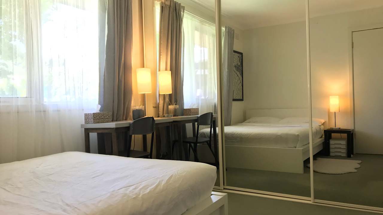 Furnished room in a share house