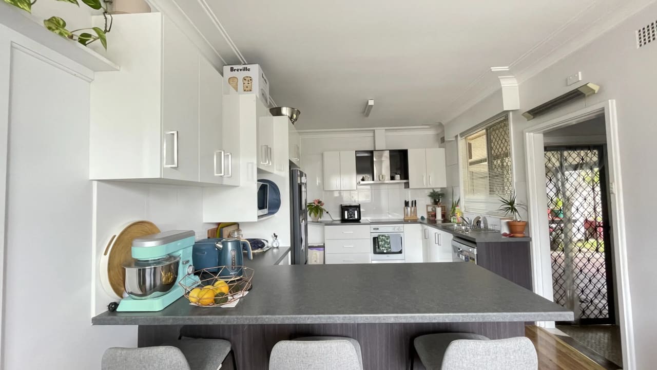 Unfurnished room in a share house