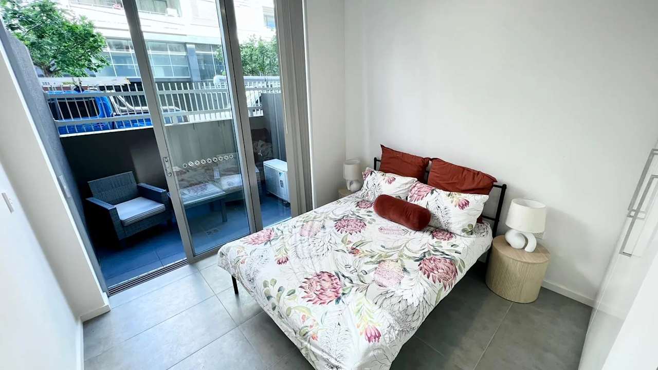 Room studio flat for rent