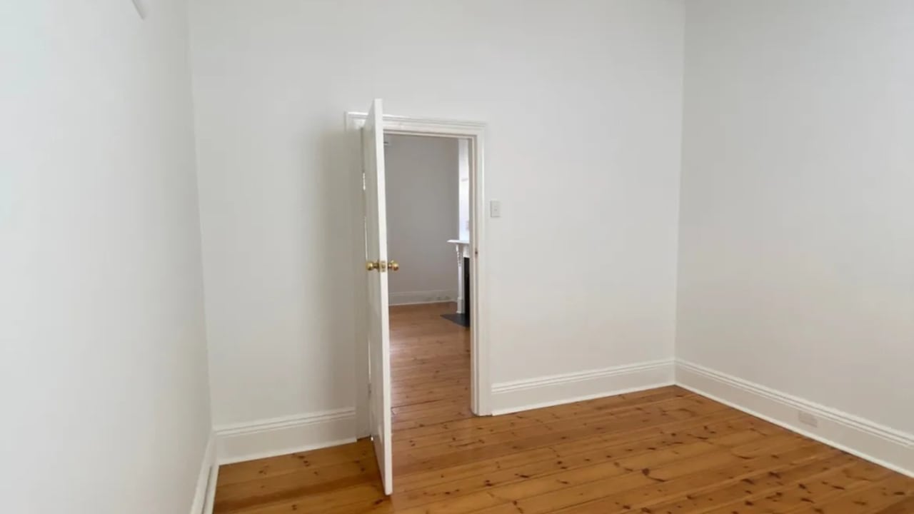 Unfurnished room in a share house