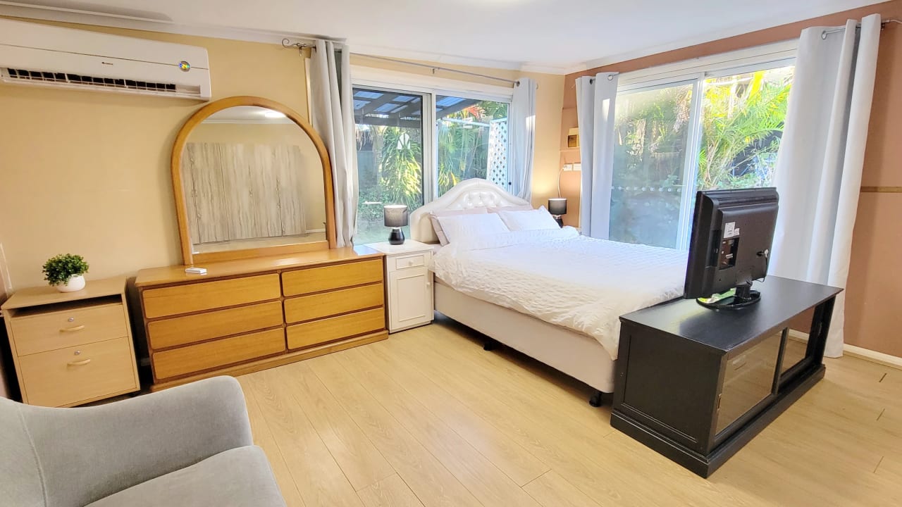 Furnished room granny flat for rent