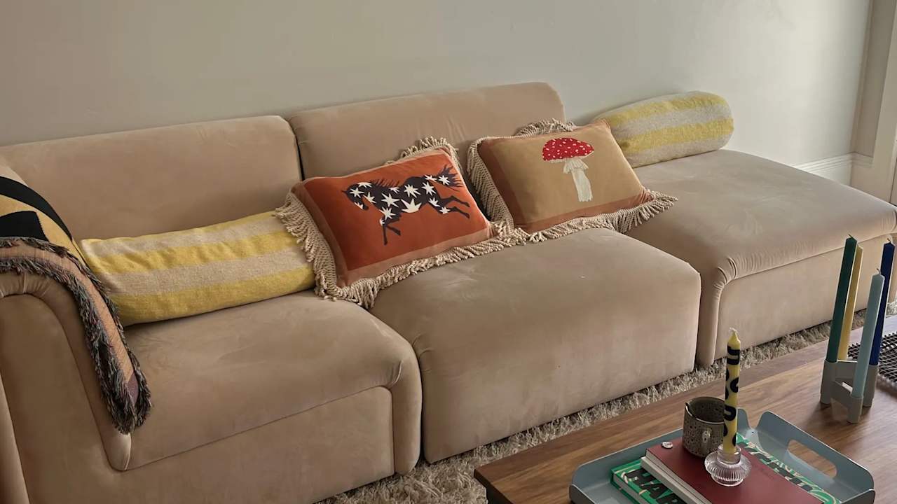 Whole property with 2 rooms for rent