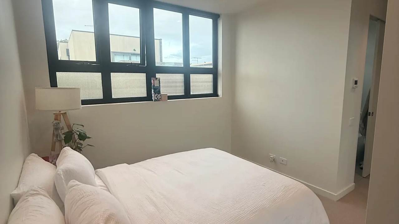 Room with ensuite in a share house