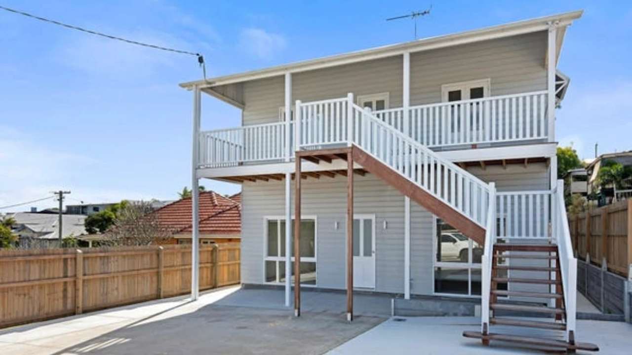 Unfurnished room in a share house