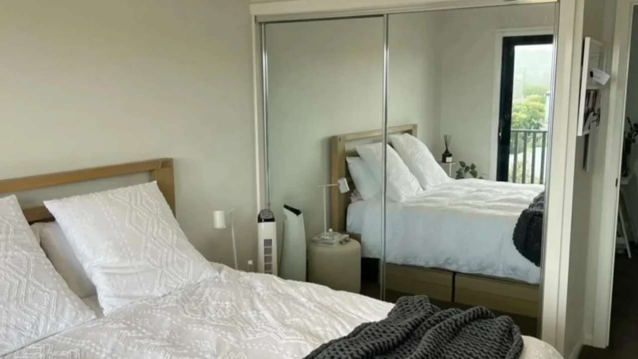 Unfurnished room with own bathroom