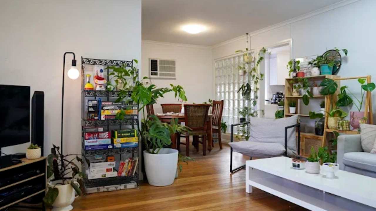 Unfurnished room in a share house