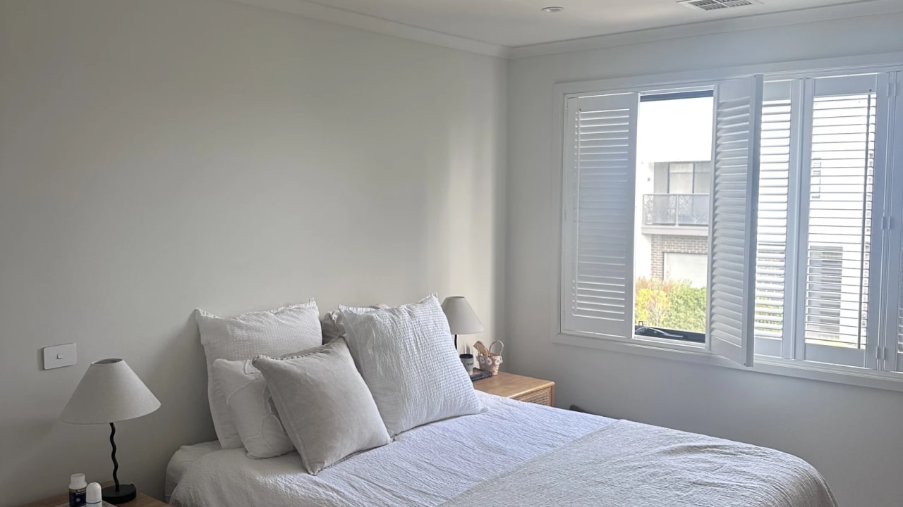Room in a share house