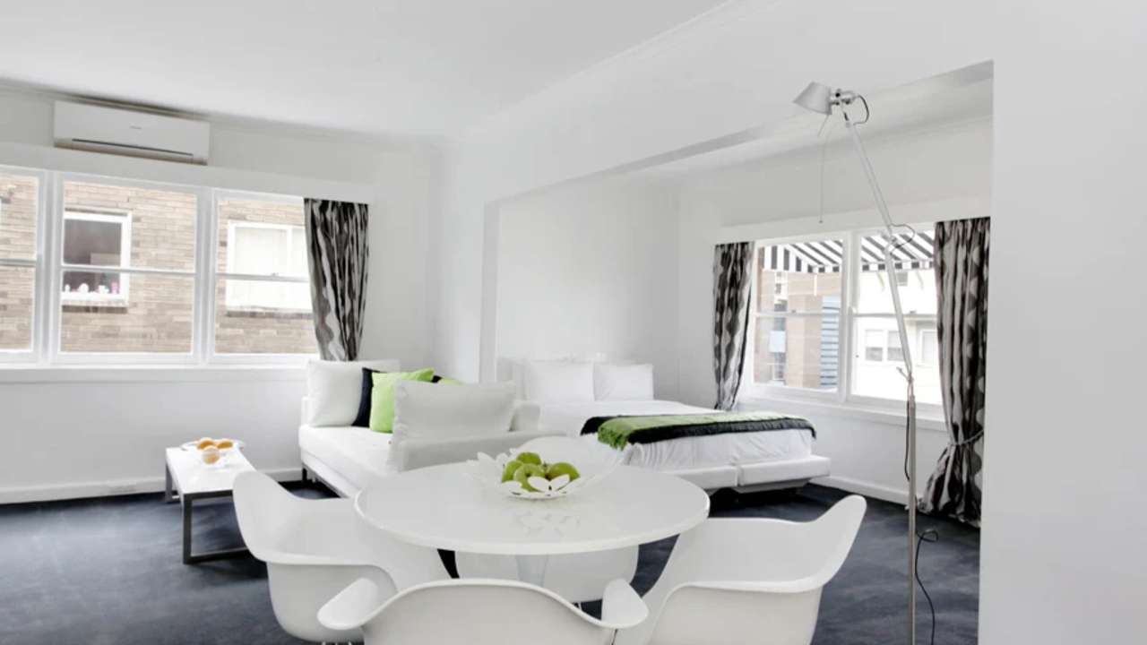 Furnished room studio flat for rent