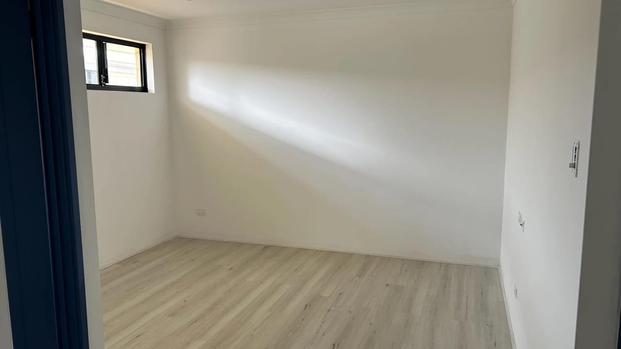 Whole property with 2 rooms for rent