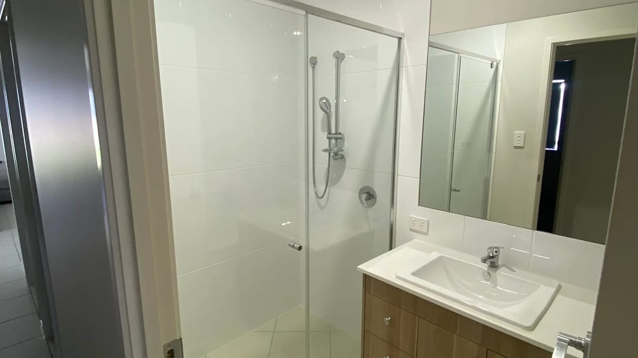 Unfurnished room with own bathroom