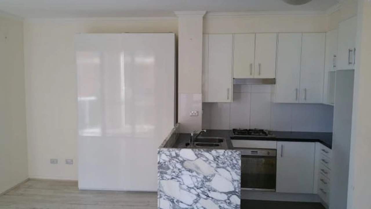 Unfurnished room with own bathroom