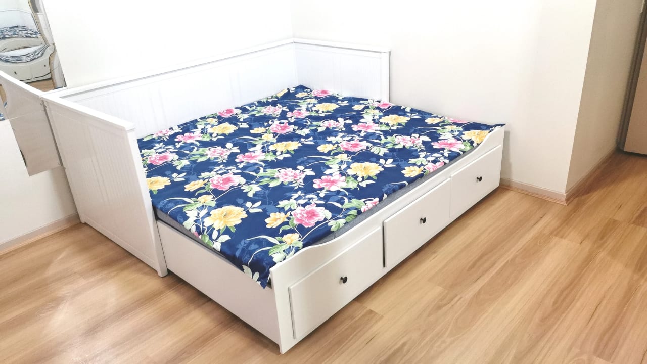 Furnished room with own bathroom