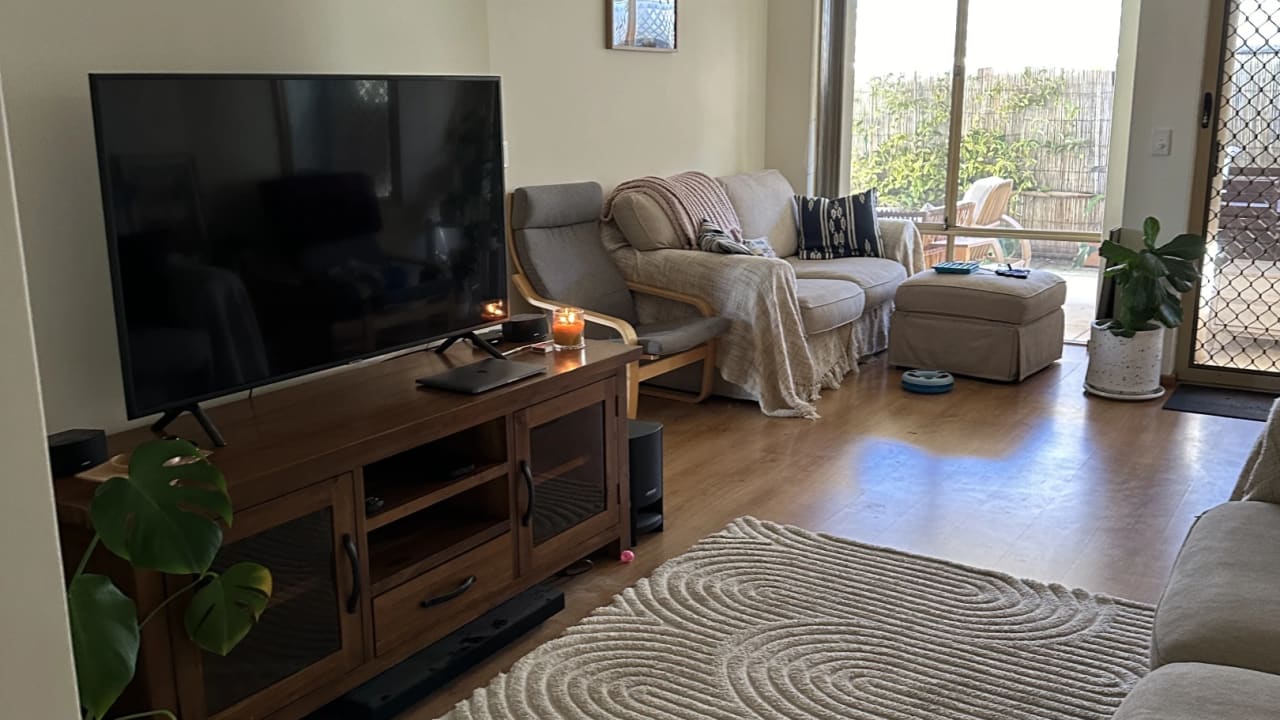 Unfurnished room in a share house