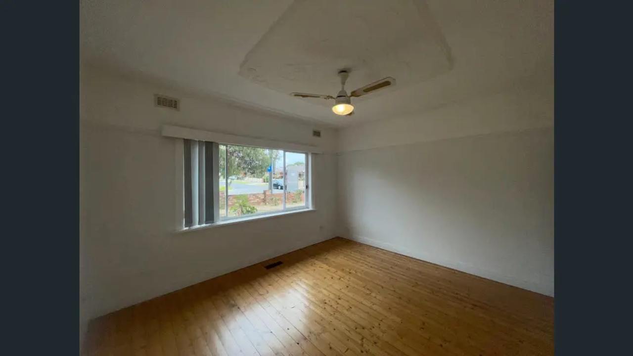 Room in a share house