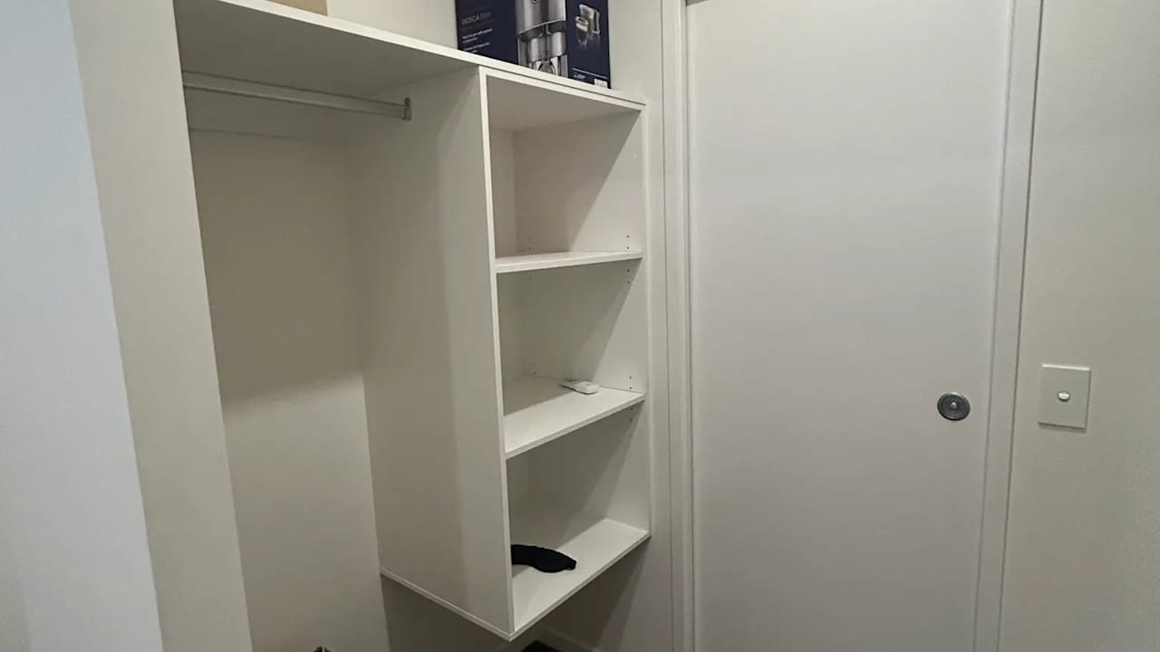 Unfurnished room with own bathroom