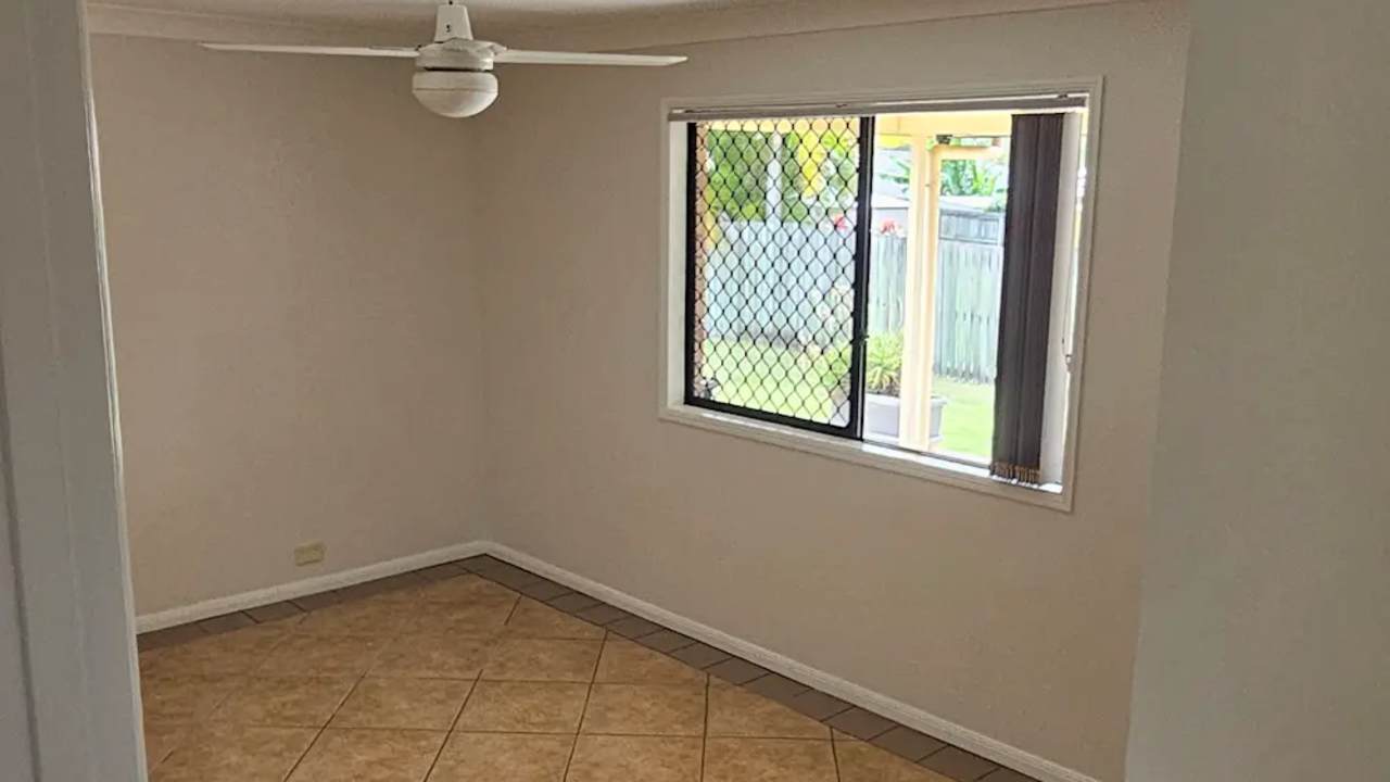 Unfurnished room in a share house