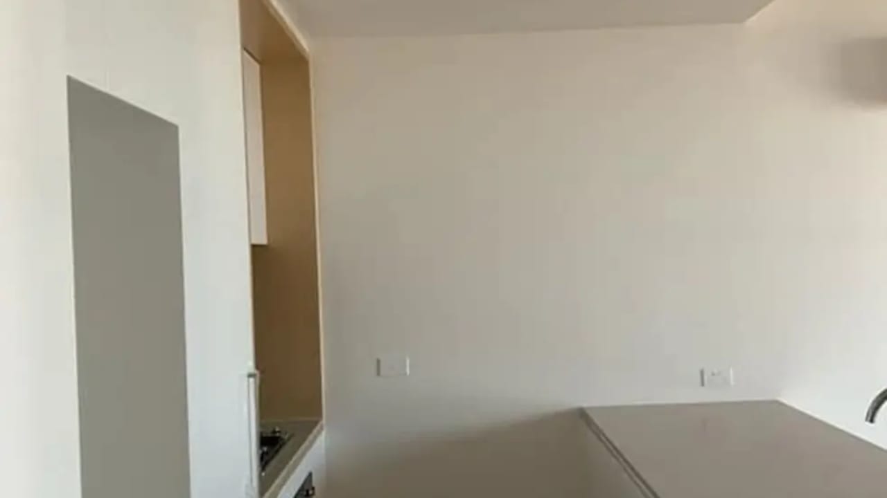 Whole property with 2 rooms for rent