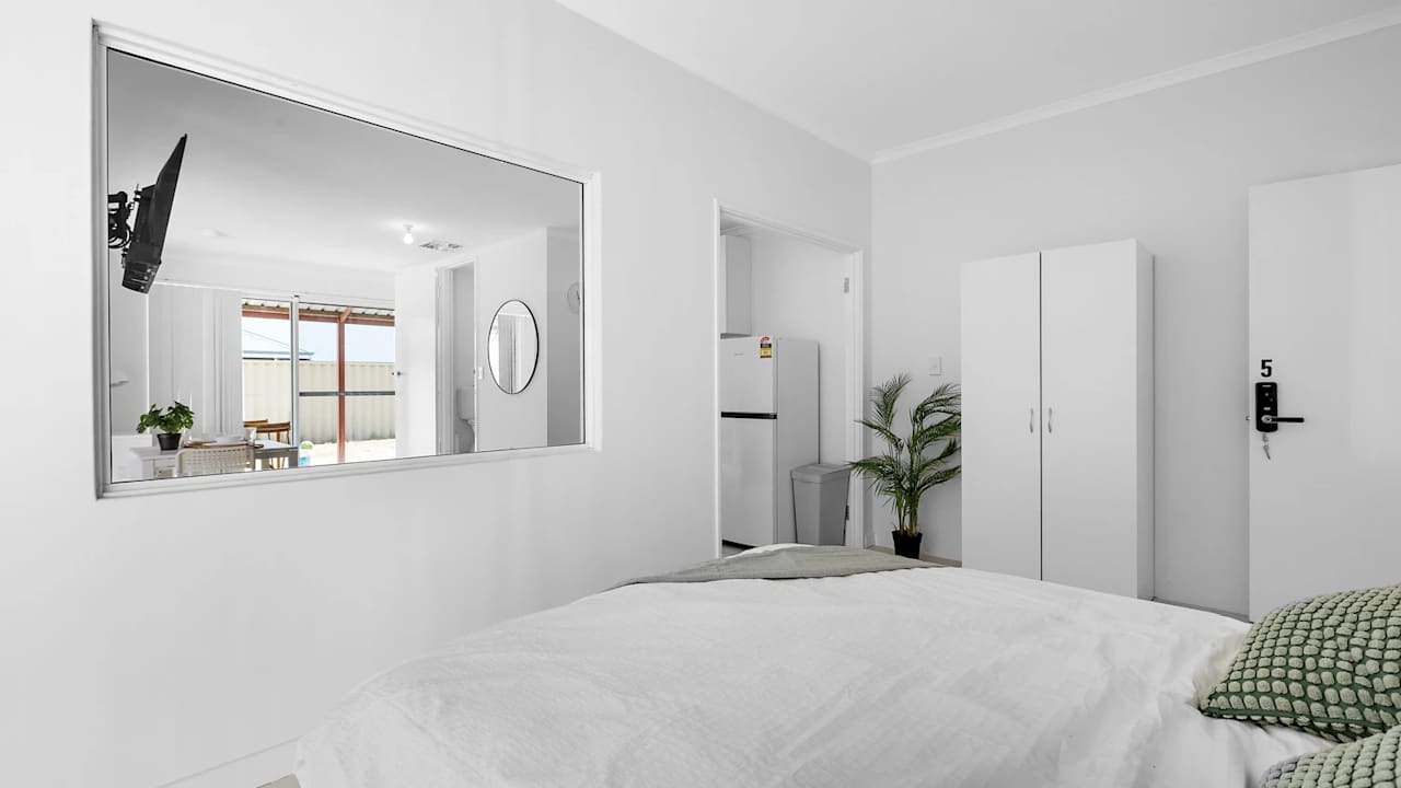 Furnished room with ensuite in a share house