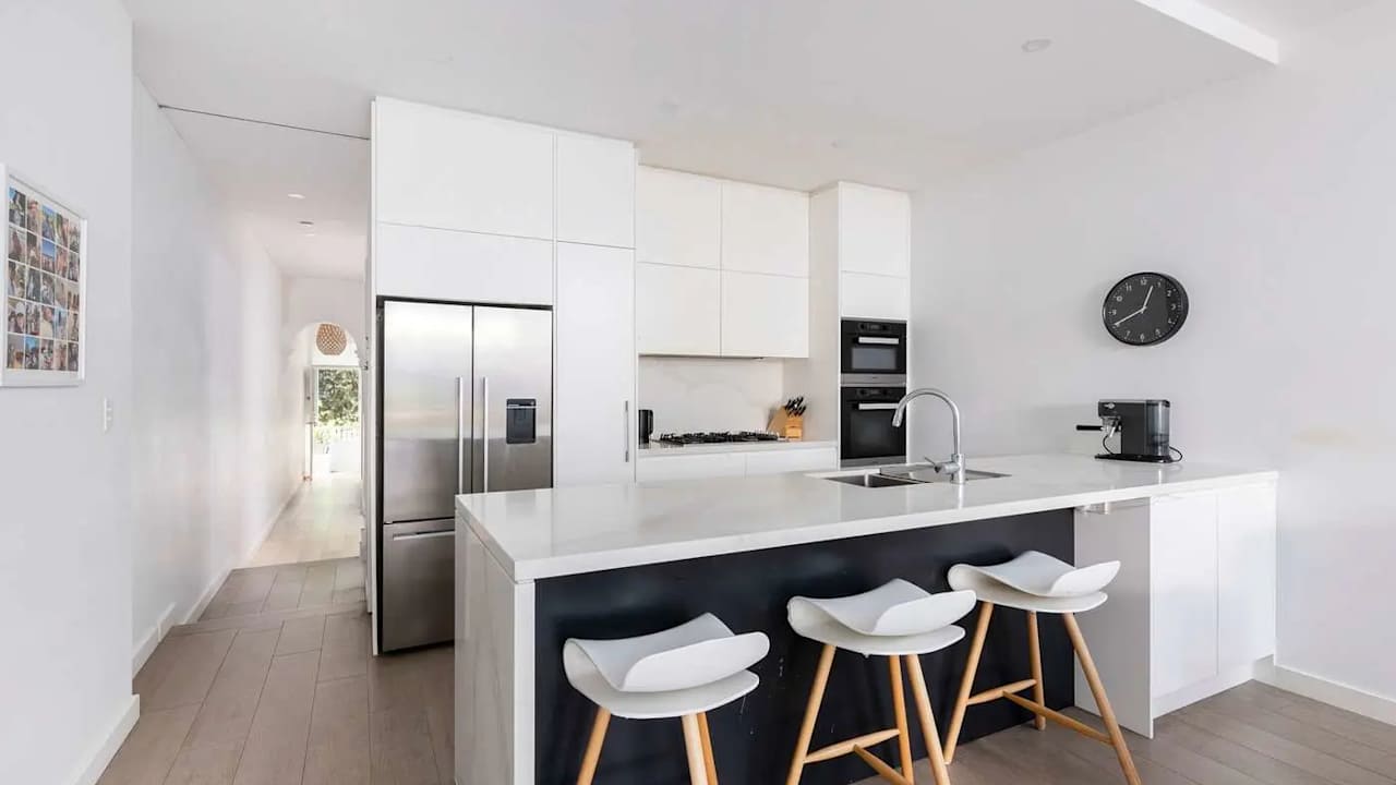 Unfurnished room in a share house