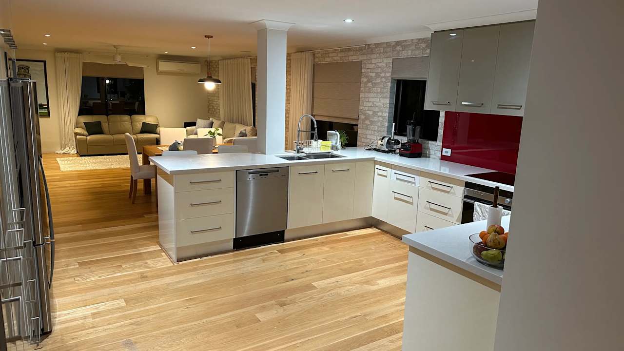 Furnished room in a share house