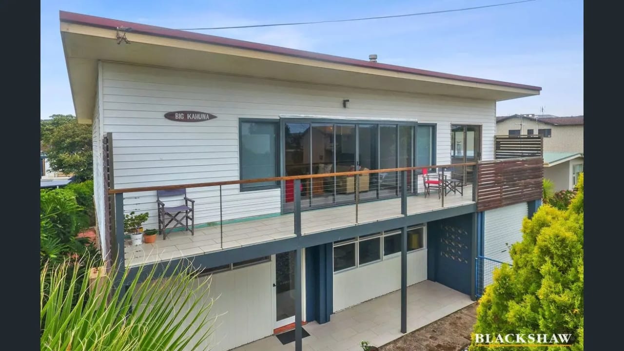 Room in a share house